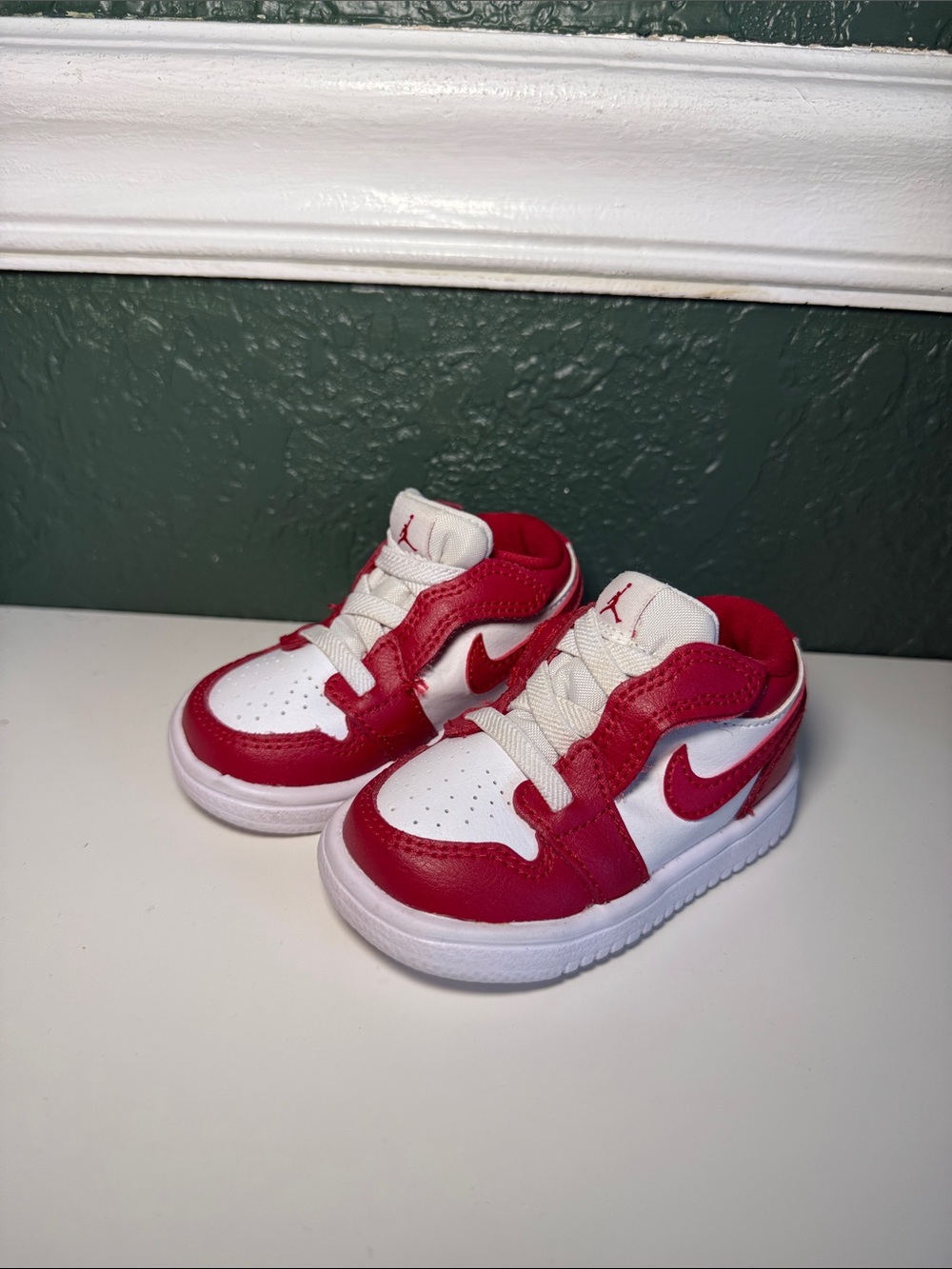 NEW! Jordan 1 Low ALT Gym Red White Size 4C Toddler C13436-611